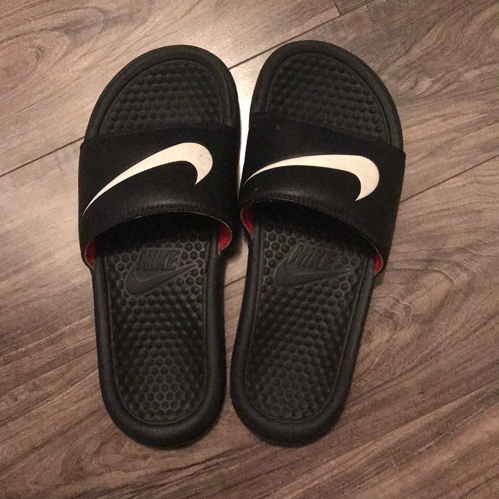Nike slides